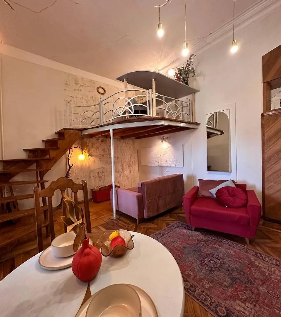 Atmospheric Apartment In The Heart Of Tbiliszi Grúzia