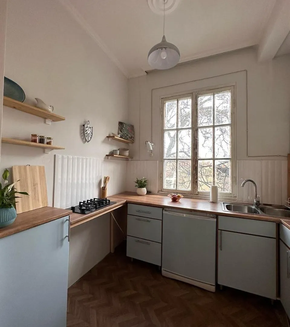 Atmospheric Apartment In The Heart Of Тбилиси